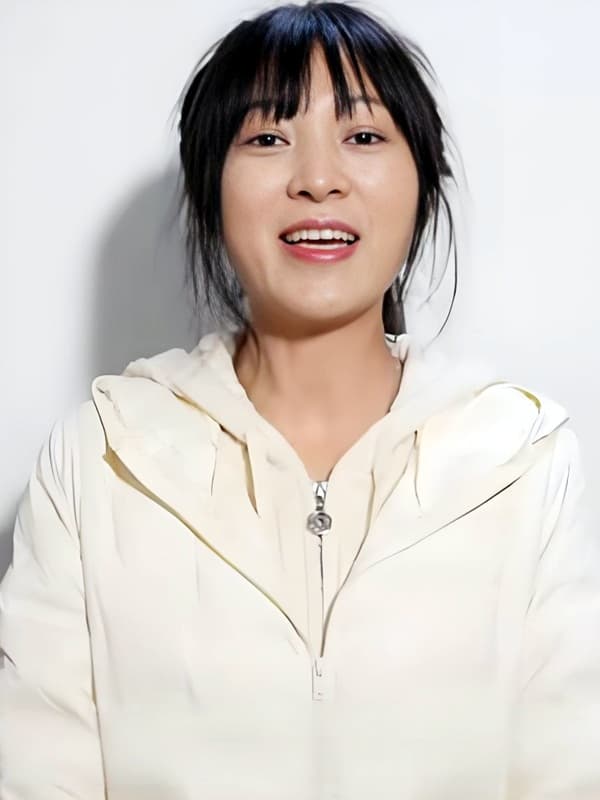 重庆合川摇人按猪事件当事人呆呆的高清写真图