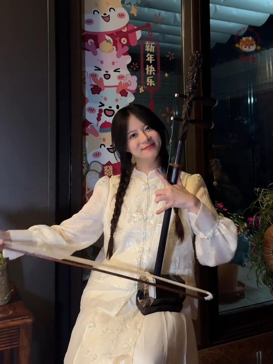 音乐领域自媒体创作者力哥的高清写真图