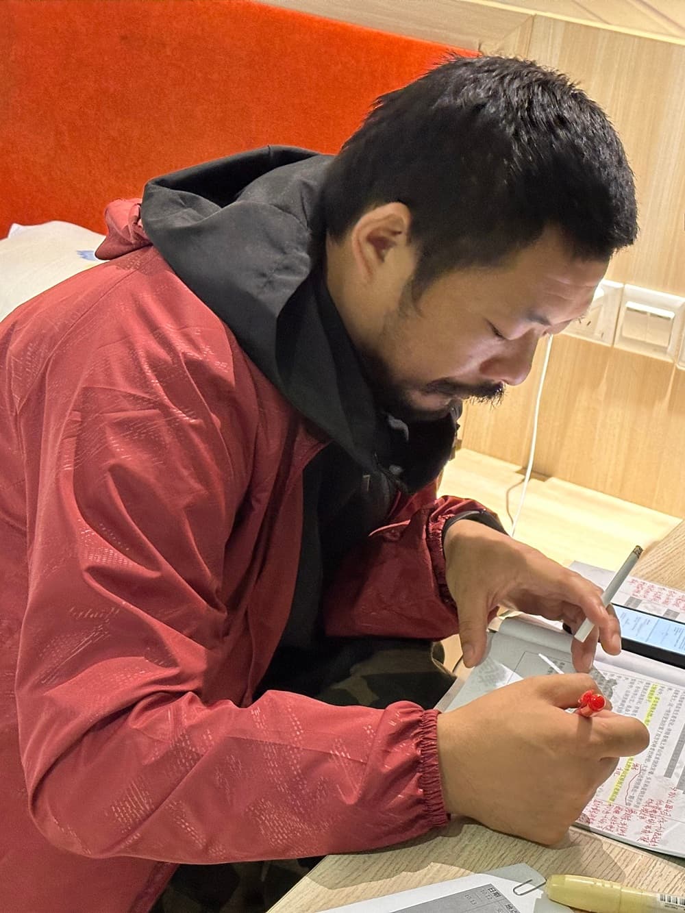 中国内地男演员、导演、编剧赵有亮的写真图18